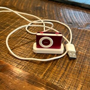 Apple iPod Mini Shuffle. Red